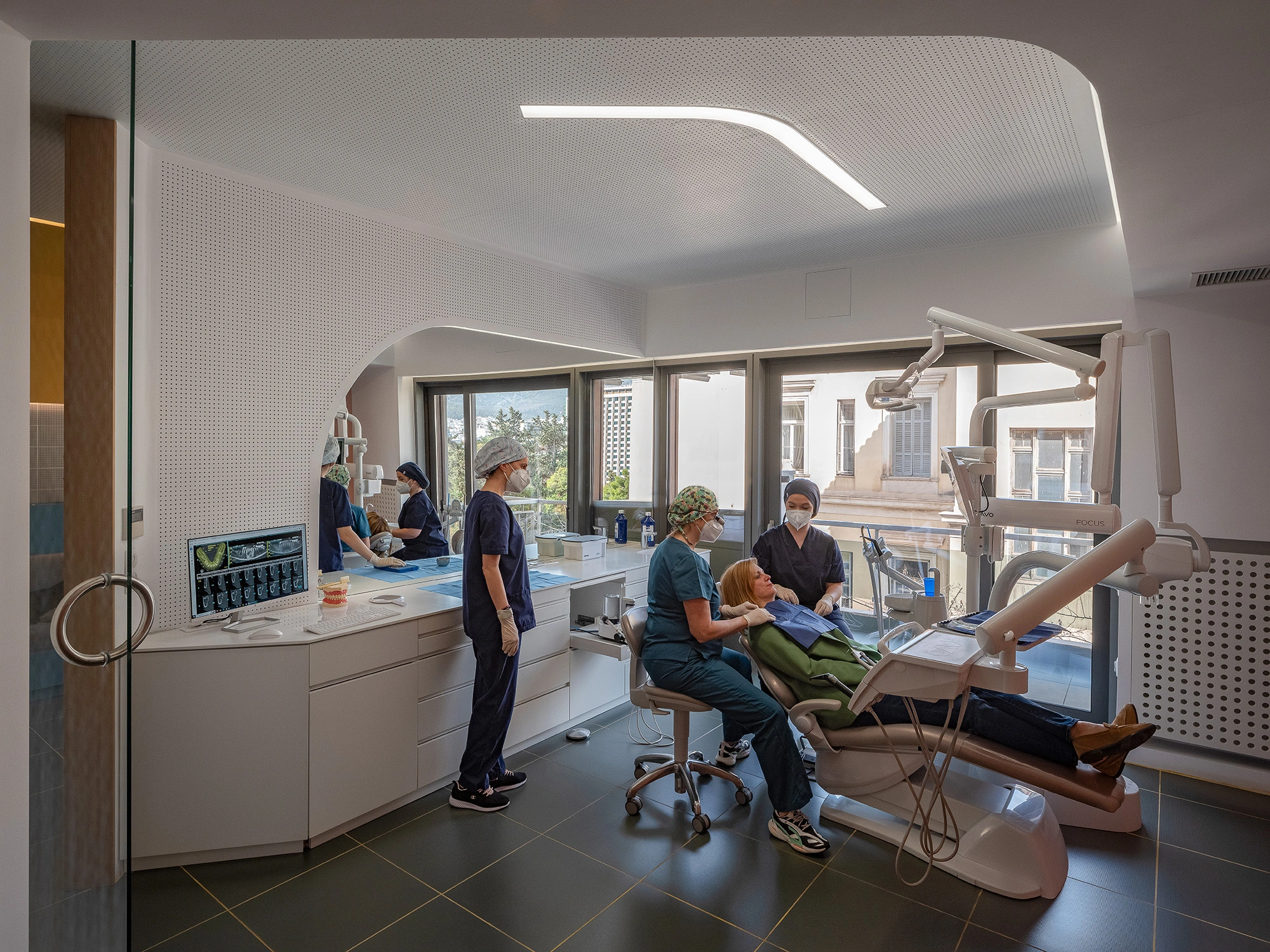 Periometry dental office interior